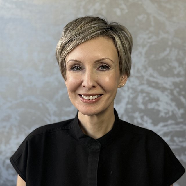 Lesley Parsons